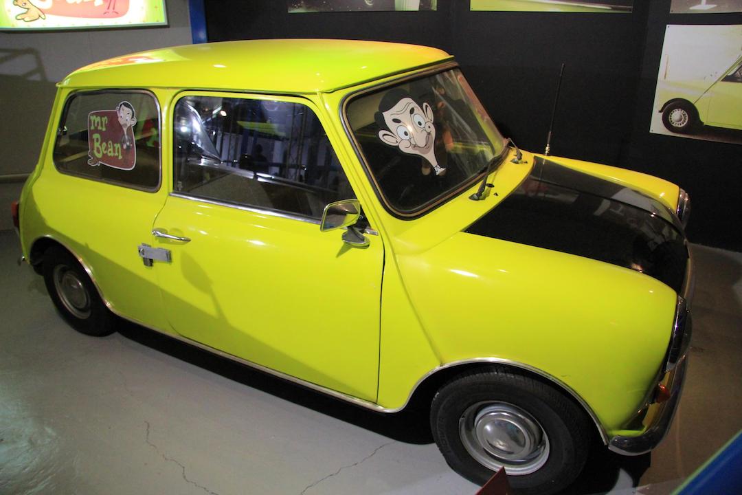 “Mr Bean” Creator Rowan Atkinson Feels Duped by EV Hype