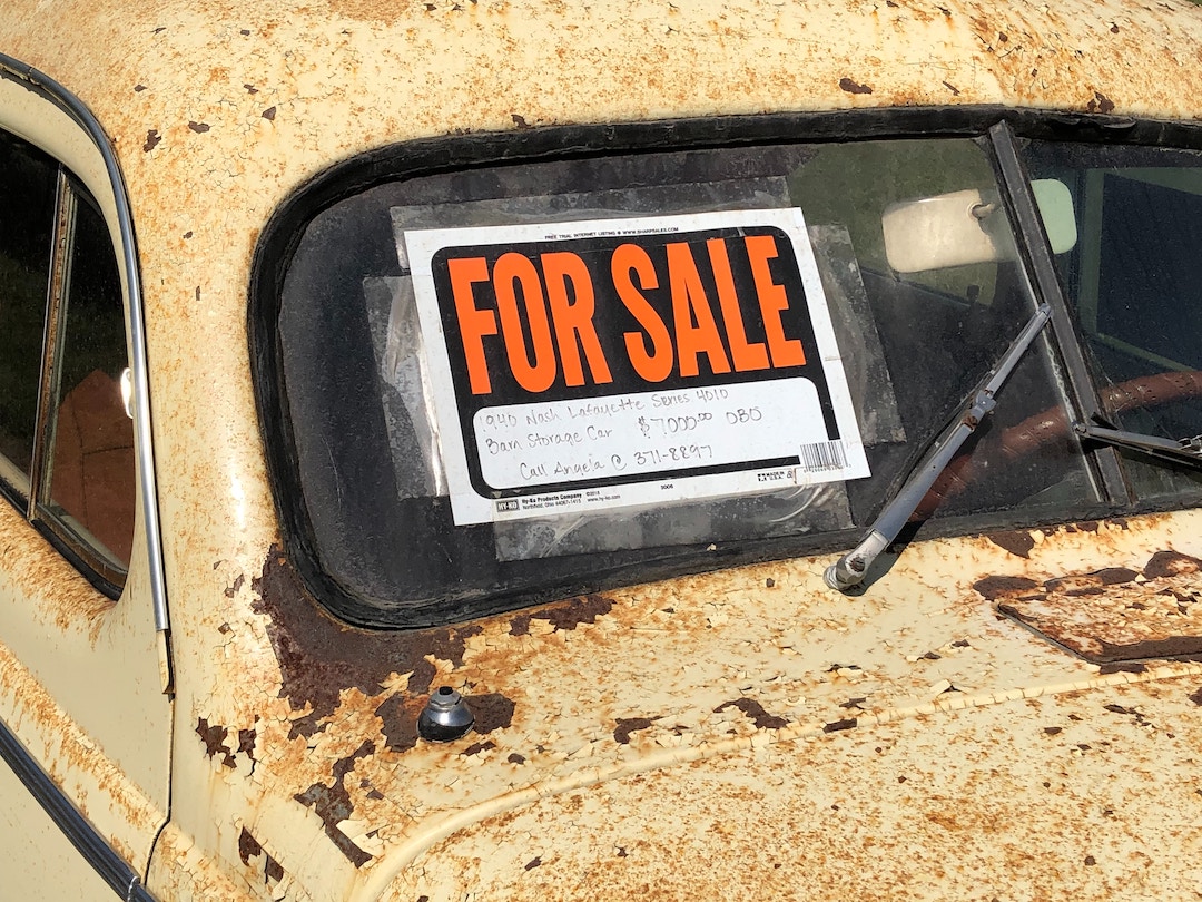 US EV Sales Soar as Tesla Outpaces 18 Auto Groups Combined!